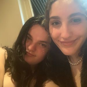 Meet your Posher, Eliza